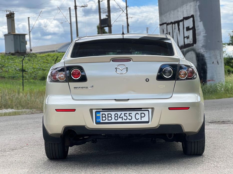 Mazda 3 2008р 1.6 бензин