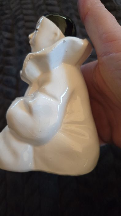 Ceramiczna figurka Pierrot.