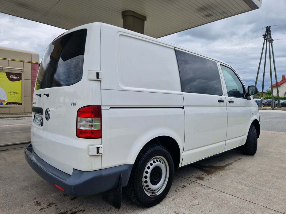 Volkswagen T5 2.0 TDI 84KM 2010 LIFT