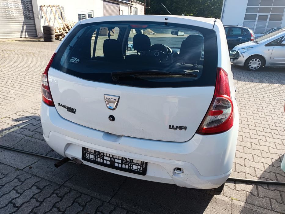 Dacia Sandero 1.4 benzyna 2010 rok z klimą