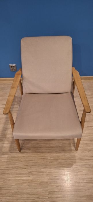 Fotel PRL Lisek vintage