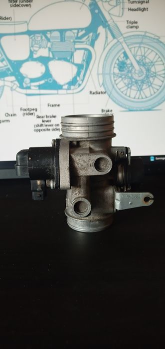 Corpo de injeção BMW F650