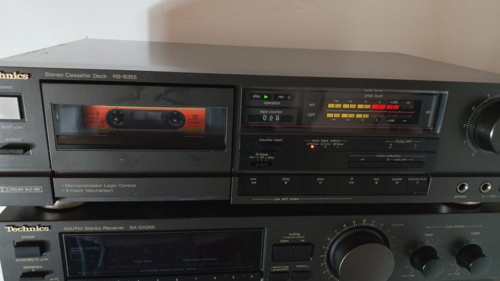 Magnetofon Technics RS B355