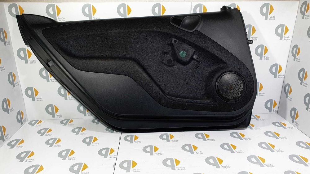 Painel forra porta esquerdo Smart Fortwo 451 3g