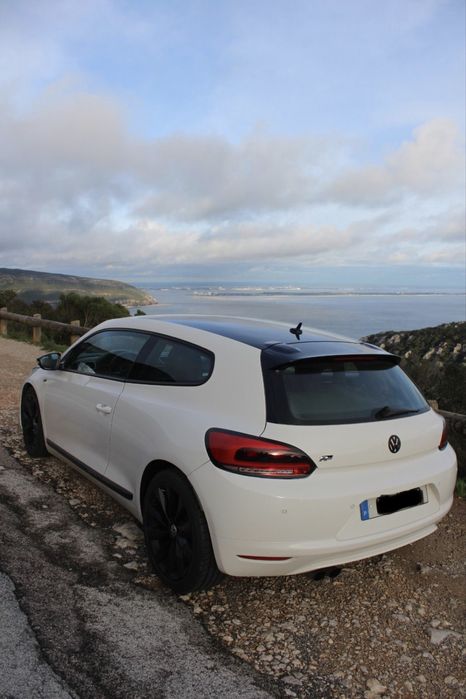 Volkswagen Scirocco R Line