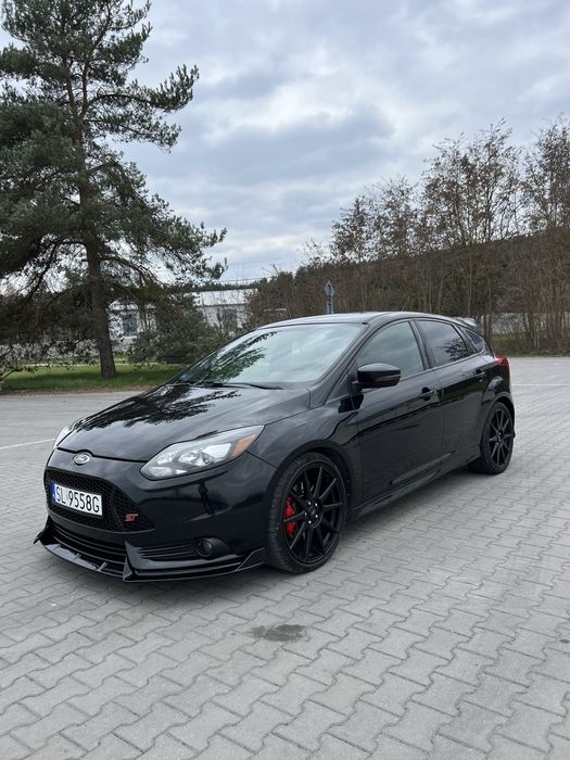 Ford Focus st mk3 2.0 250 km turbo ecoboost 2013r