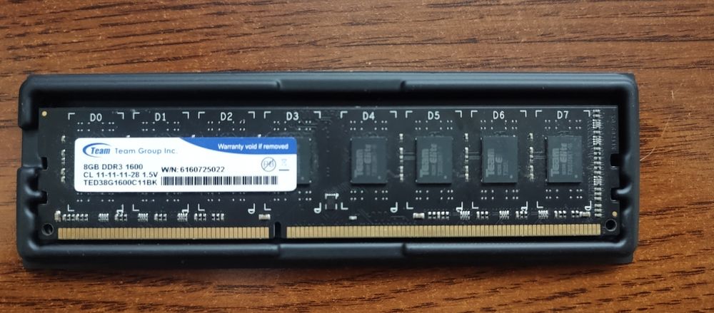 DDR3 1600 4GB, 8GB