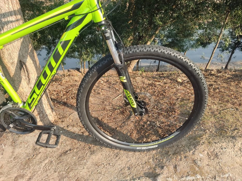 Scott 29 m travoes hidraulicos