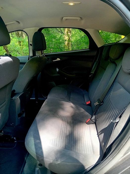 Ford focus titanium em excelente estado