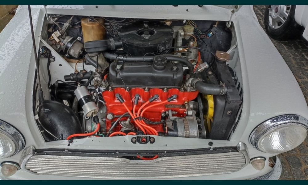 Mini 1000, de 1981, bom estado geral