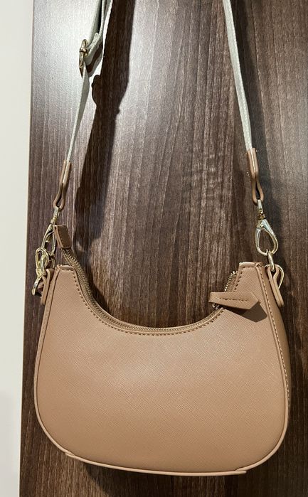 Жіноча сумка Valentino