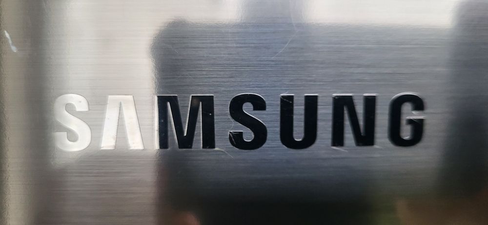 Sprzedam  szuflada dół Lodowka Samsung RB29FSRNDSS