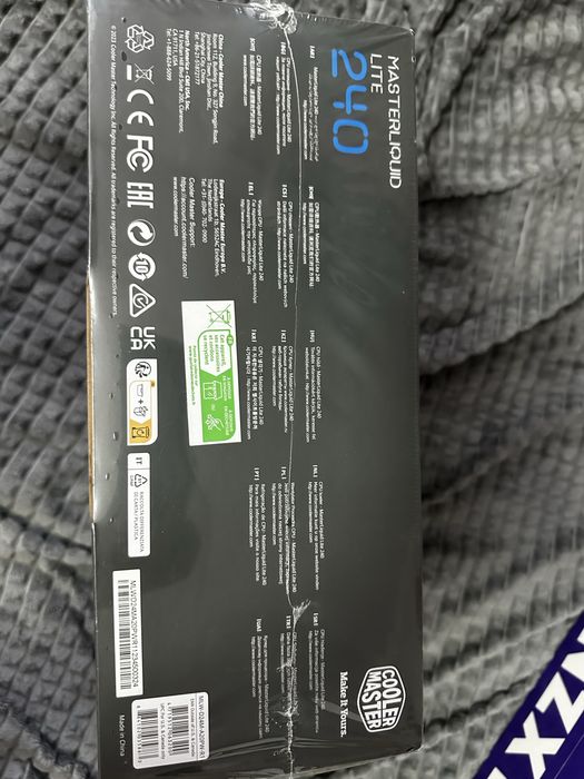Охолодження для процесора Masterliquid Lite 240