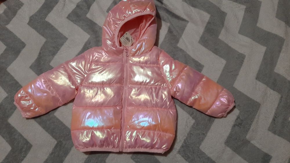 Продам дитячу  демі куртку