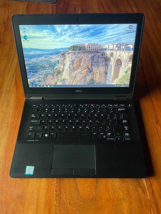 Dell E7270 i5/8GB RAM/SSD 120GB