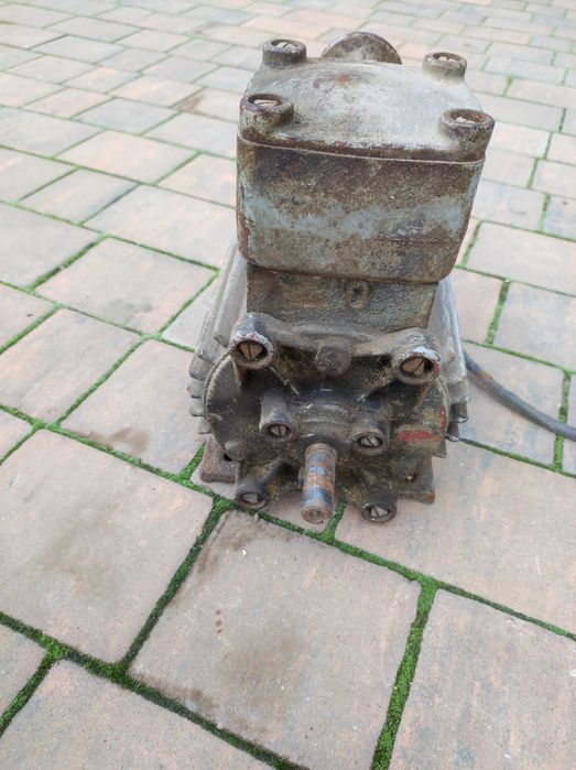 Silnik elektryczny 380v 0,8 kw