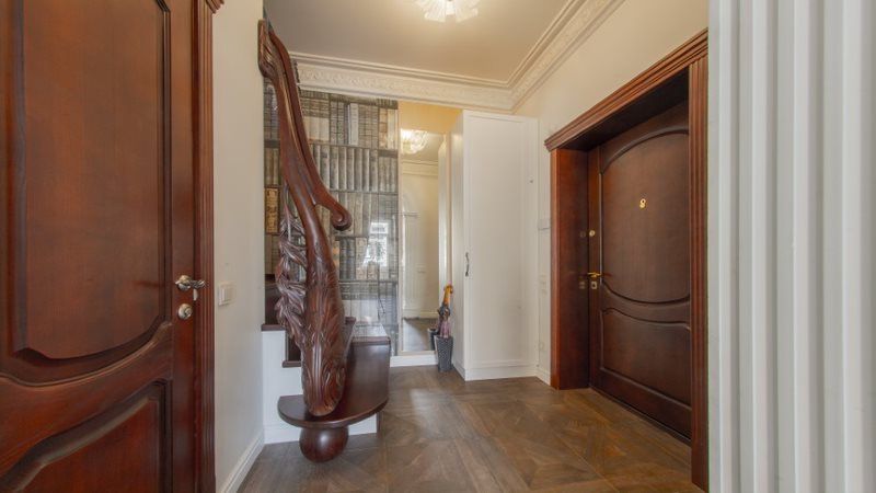 Квартира вул. Гончара,47б Золоті Ворота Інвертор на 16квт