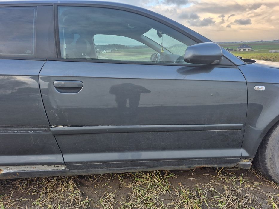 Części audi a3 8p silnik 2.0 tdi BKD skrzynia GYN 6b. Kolor lx7z