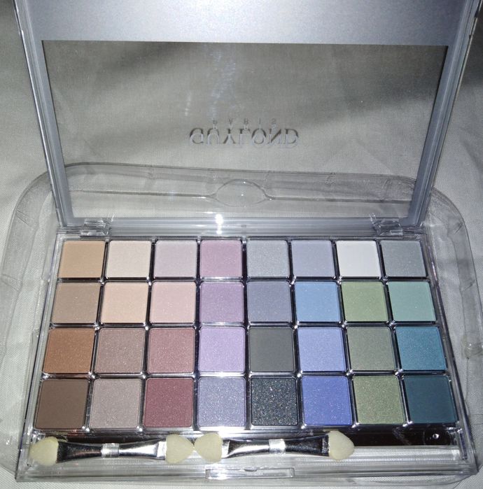 SALDOS - Conjunto maquilhagem Guylond NOVO. OFERTA DE NATAL