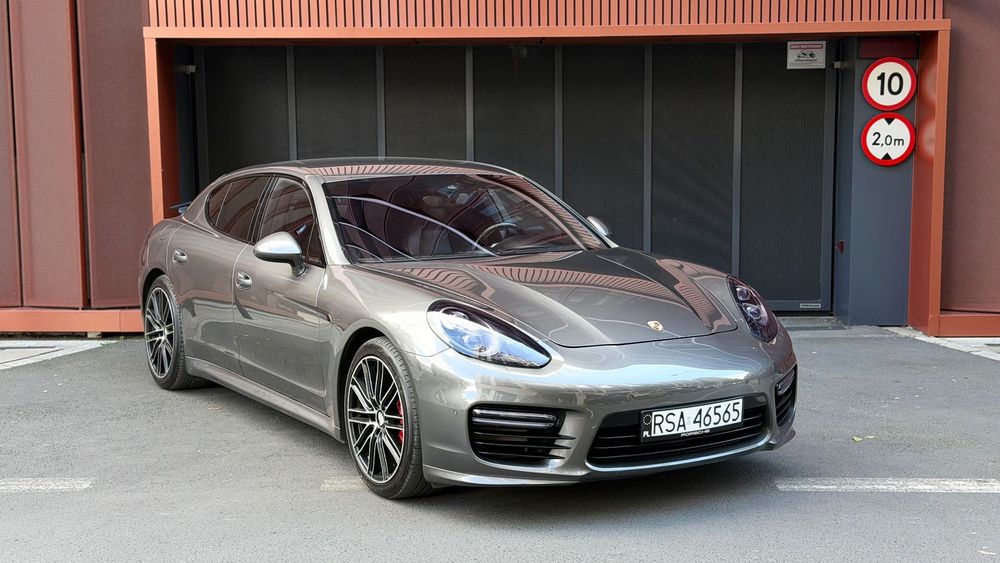 Porsche Panamera