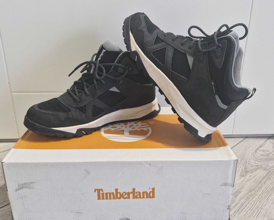 Кросівки- еврозима, мембрана. Timderland Waterproof 38р.\підліткові