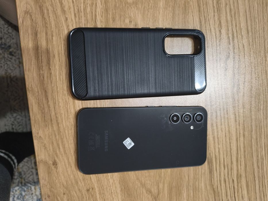 Samsung Galaxy A54 + etui