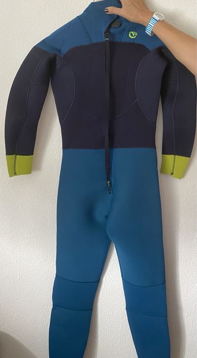 fatos de surf novos