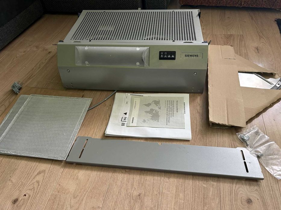 Okap do zabudowy w szafce SIEMENS LE64130