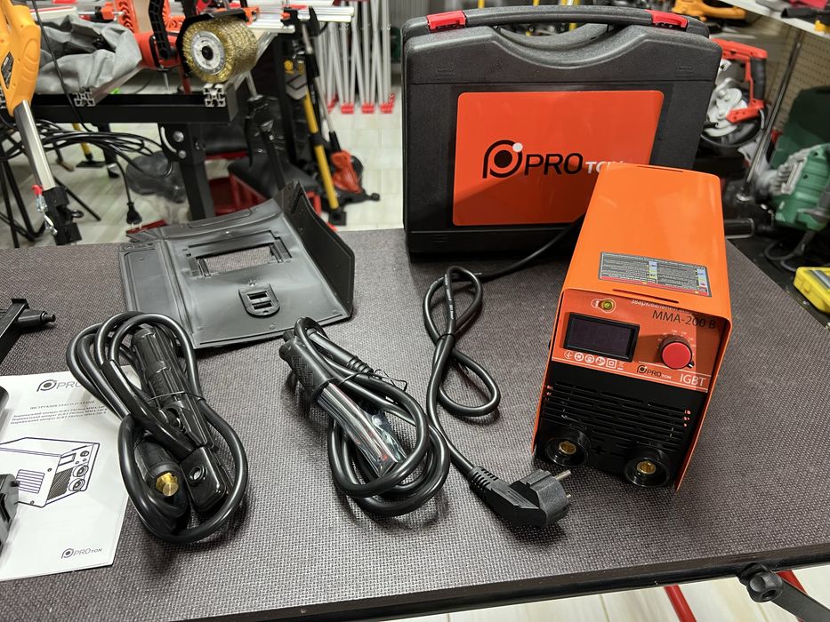 Сварочный аппарат Сварка PROton Протон IGBT MMA-200B + кейс