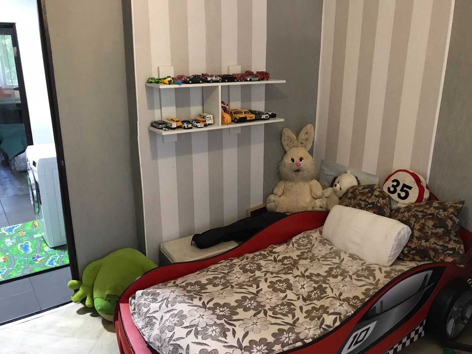 ТОРГ ДУЖЕ ХОРОШИЙ, Двох Кімнатна, Терміново, Виставка