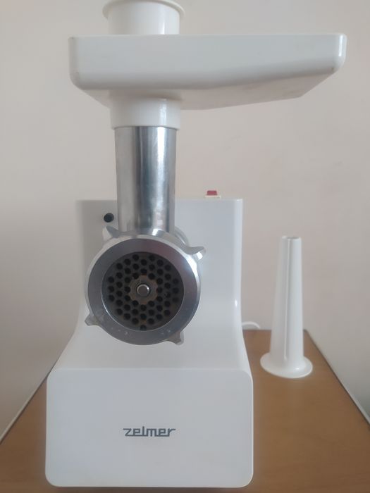 Електро мясорубка