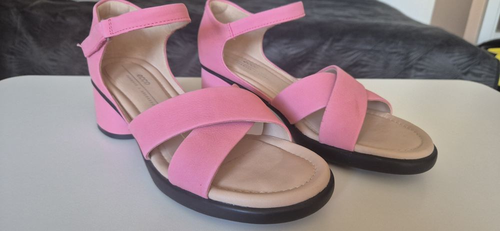 Sandały Ecco 39 dł wkładki 25,5cm