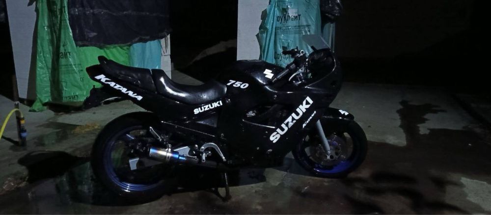 Продам мотоцикл 750