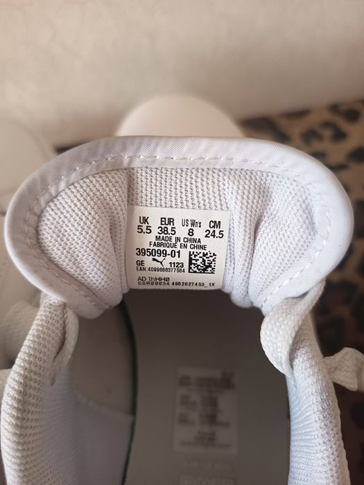 Продам жіночі кросівки фірми Puma