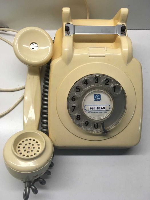 Telefone Antigo Bege
