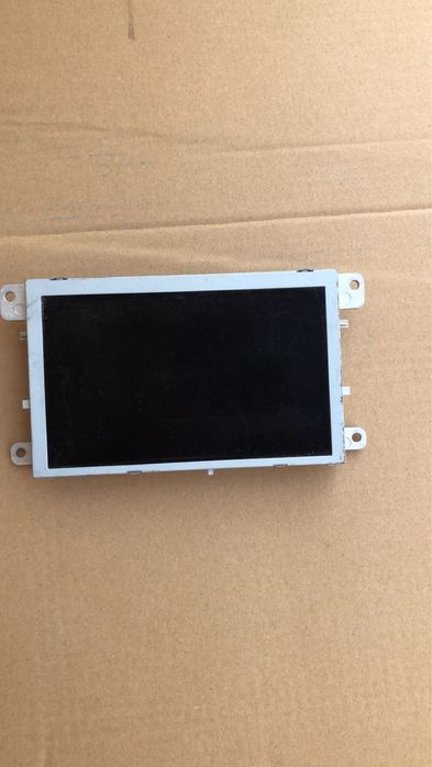 Продам монитор,экран дисплей audi q7 рестайлинг