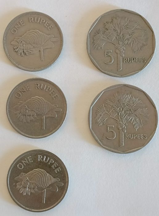 Moedas de República das Seychelles. SR: Seychelles Rupees