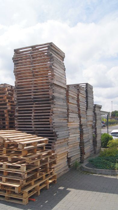 Palety drewniane - w dobrym stanie 1130x1400mm