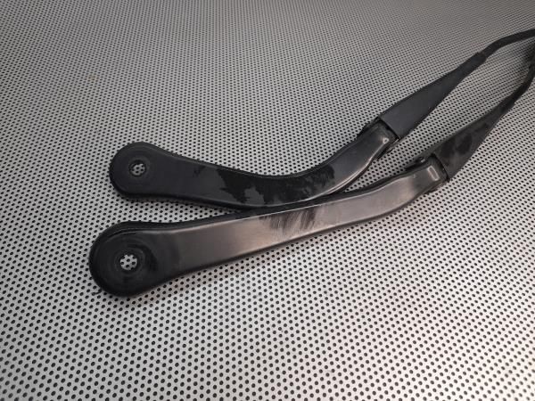 Haste / braço de escova limpa vidros frente direita BMW 3 Touring (E91