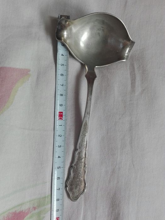 Chochelka nr5 srebro niemcy pr. 800, 73 gr. Rezerwacja