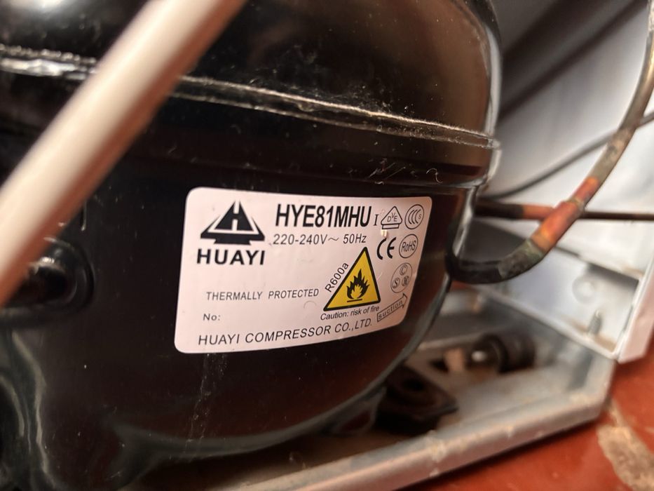 Продам морозильну камеру SNAIGE під запчастини або відновлення