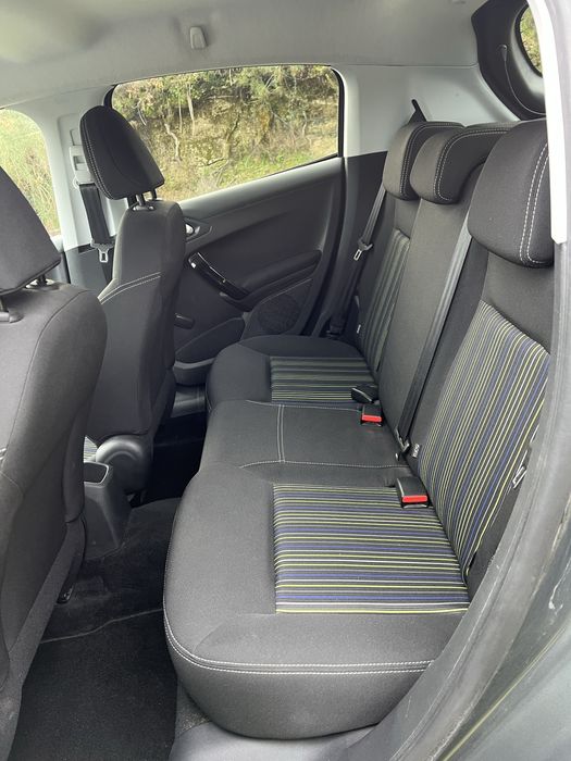 Peugeot 208 1.2 pure tech urban soul