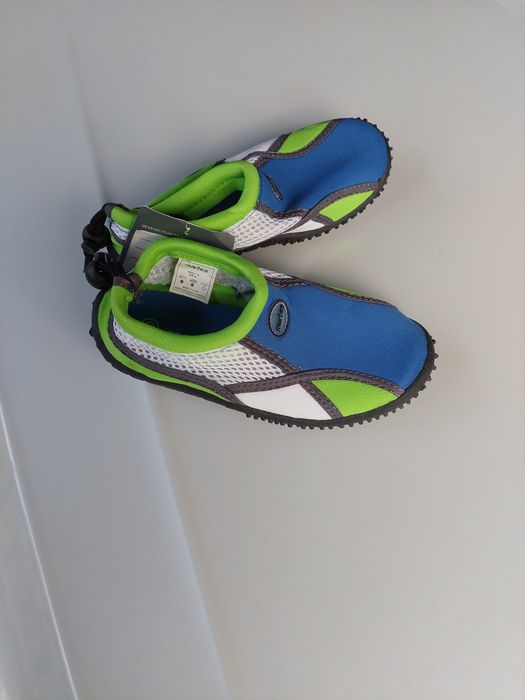 Nowe Buty do wody Martes roz. 30