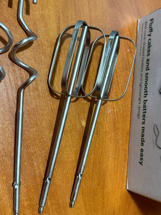 Венчики ручной миксер Philips Daily Collection HR3705/10