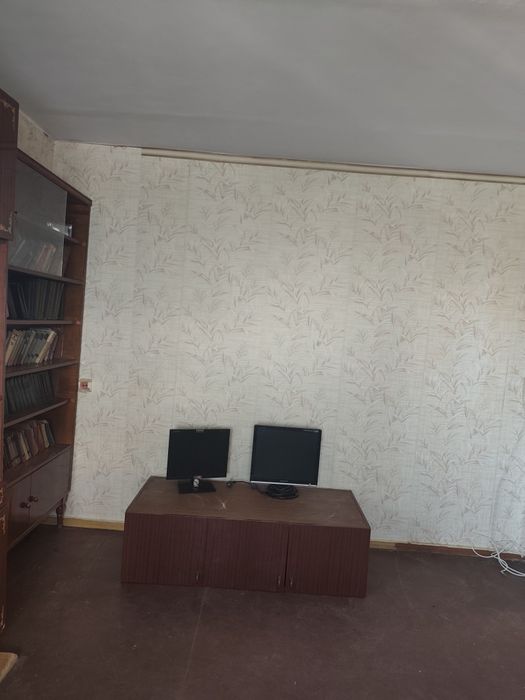 продам двухкомнатную квартиру 30499у.е