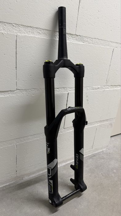 Suspensão DVO Onyx SC E1 36 – 180 mm – 27,5” – 2022