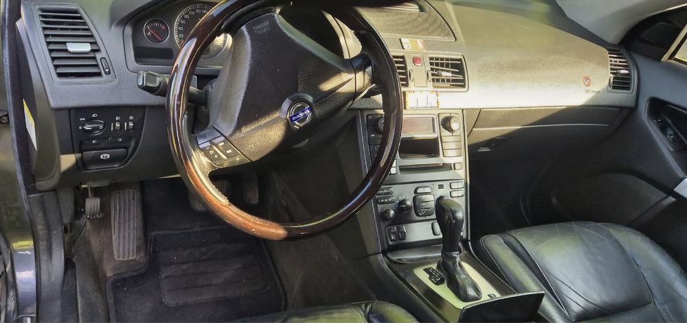 Volvo xc90 2005 2.4