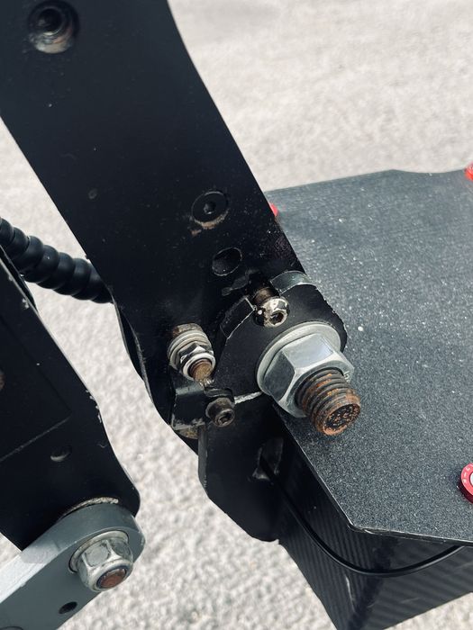 Laotie es 18 lite (com muitos extras)