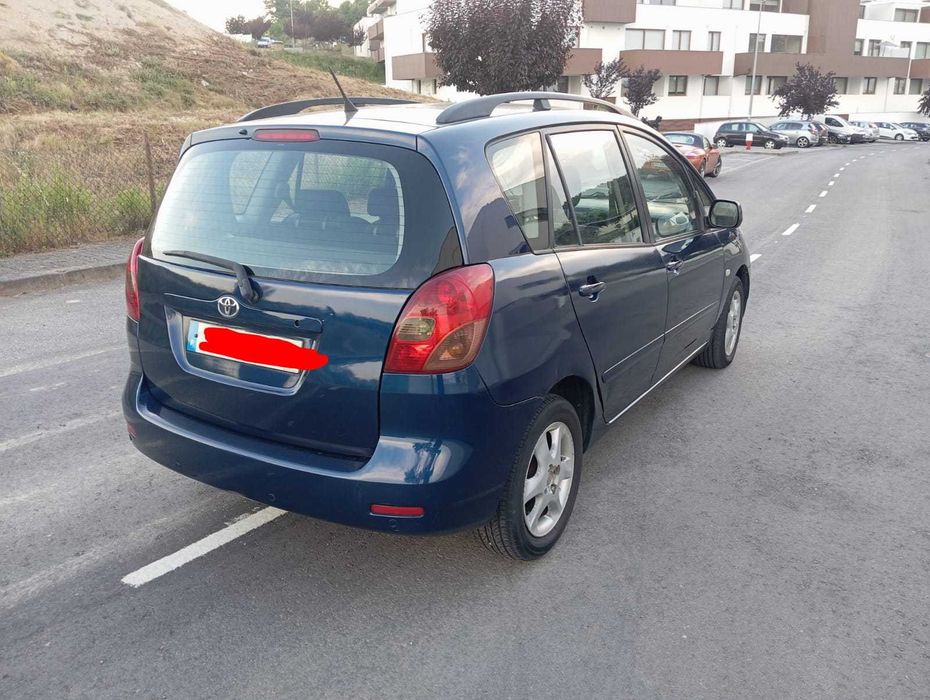 Toyota Corolla Verso — fotografia 6