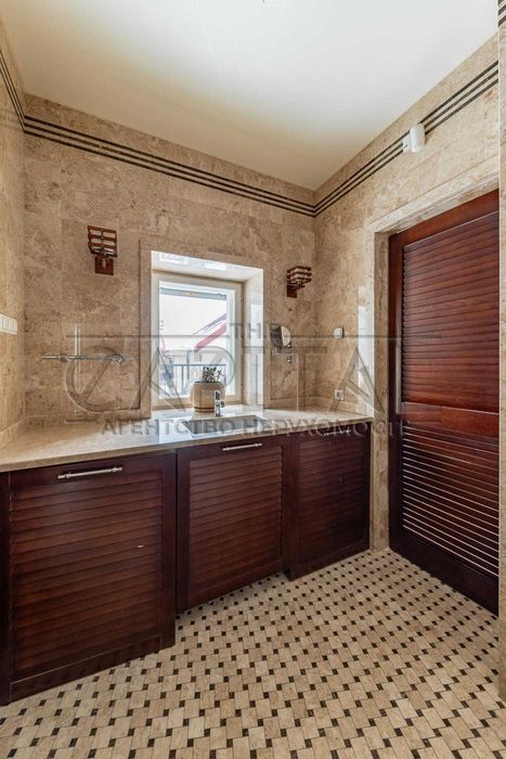 Продаж / Квартира / 350 м2 / ЖКОАЗИС /  Оболонський район